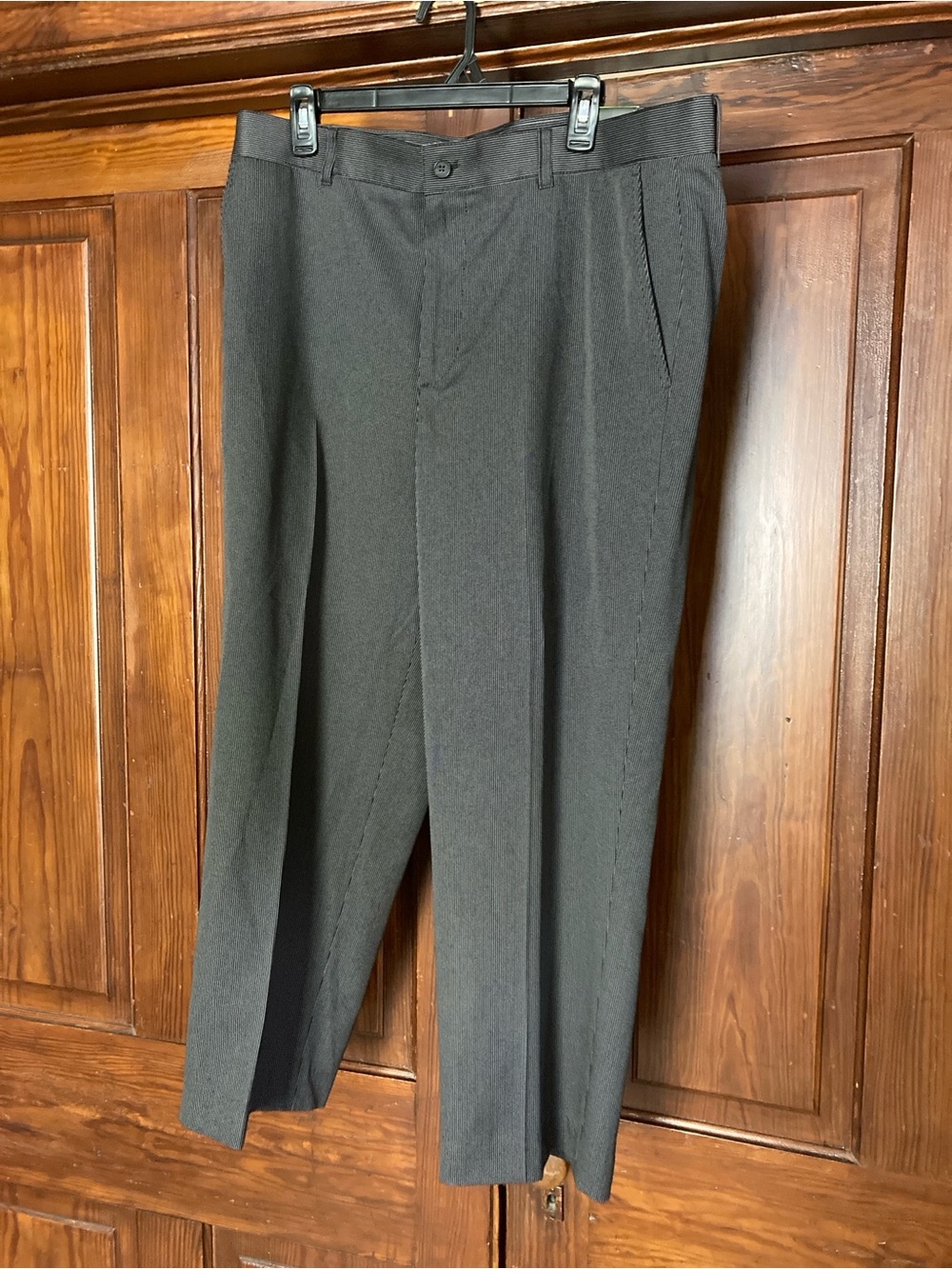 Izod Men’s Black Pleated Golf Dress Pants 38x30